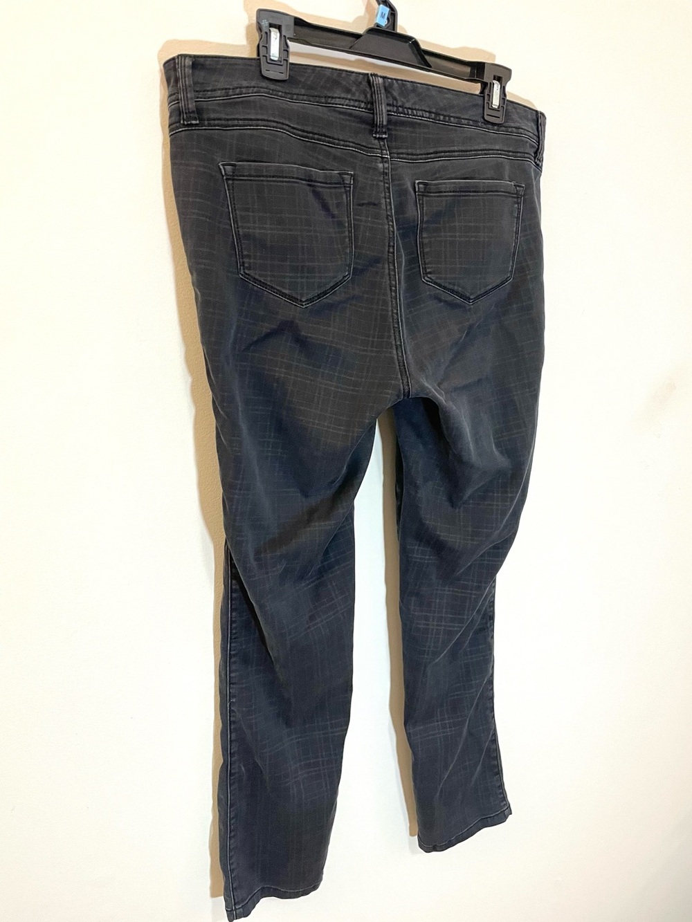 Thrashed Torrid Plaid Grey Jeans Sz 16R - Picture 4 of 7